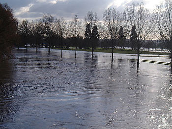 A view downstream from Victoria Bridge