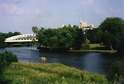 Brunel's Bridge, Thames and Castle