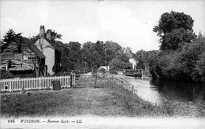 Lock with cottage 