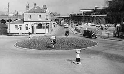 Arthur Road Roundabout