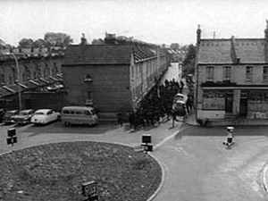 Roundabout Arthur Road